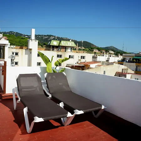 Neptuno & 4 Sup Hotell Calella