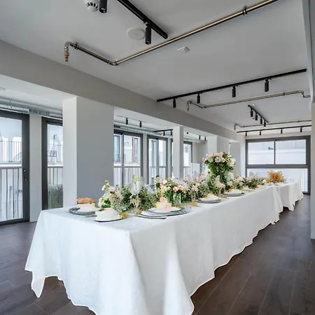 Neptuno & 4 Sup ホテル