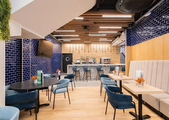 Neptuno & 4 Sup ホテル 4*