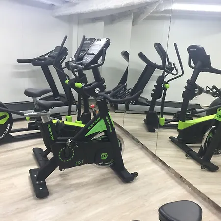 Neptuno & 4 Sup 4* Calella