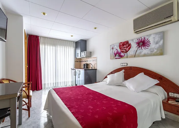 Hotel Neptuno & 4 Sup